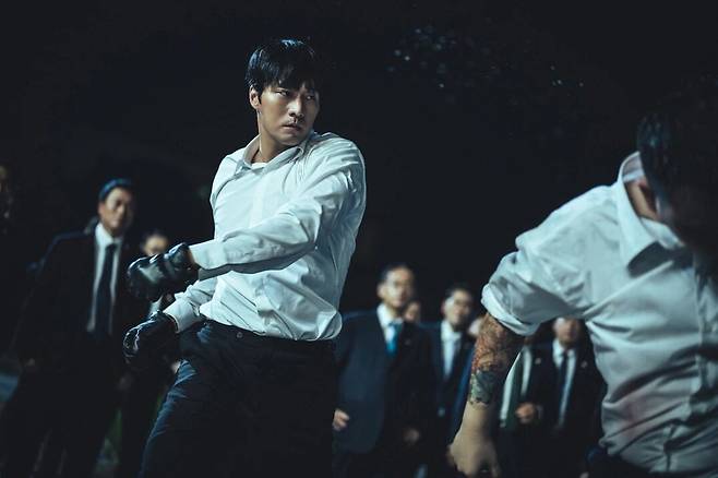 넷플릭스 드라마 '광장' 스틸컷./넷플릭스 제공