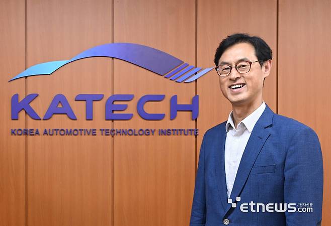 진종욱 한국자동차연구원 원장. 박지호기자 jihopress@etnews.com