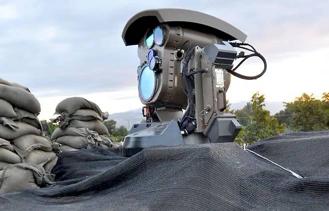 이스라엘 국방부는 28일 아이언 빔의 축소판 버전이 작년 레바논 헤즈볼라와의 전쟁에서 수십 기의 헤즈볼라 드론을 요격했다고 발표했다. 이스라엘방위군(IDF) 제공