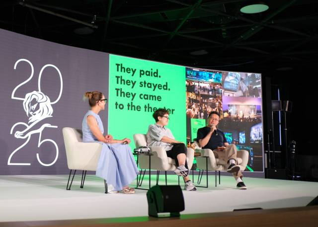 국제 광고제 '칸 라이언즈(Cannes Lions) 2025' 공식 세미나에서 이노션의 미국 자회사 캔버스 월드와이드(Canvas Worldwide)의 크리스티 린드(Kristi Lind·왼쪽부터) 최고고객책임자(CCP)의 진행 하에 김정아 이노션 최고 크리에이티브 책임자(CCO) 부사장, 지성원 현대자동차 브랜드마케팅본부장 전무가 세미나에서 대화하고 있다. 사진 제공=현대차