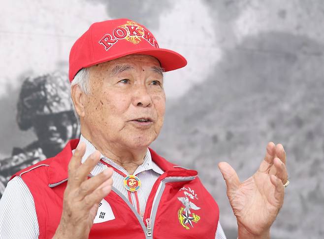 전쟁 당시 회상하는 홍종수 옹 [촬영 양지웅]