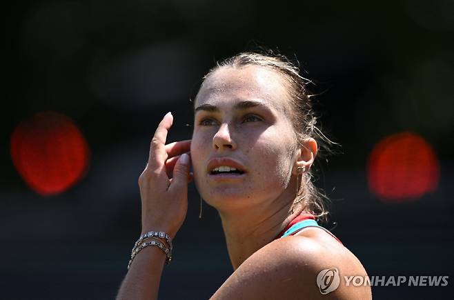 패한 사발렌카 [로이터=연합뉴스]