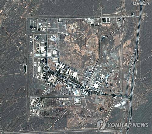 이란 나탄즈 핵시설의 지난 15일 모습 [AFP 연합뉴스 재판매 및 DB금지]