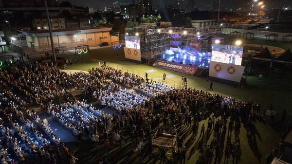 지난 21일부터 22일까지 인천 중구 상상플랫폼 개항광장에서 열린 1883 상상플랫폼 야시장 무대 전경<인천관광공사 제공>