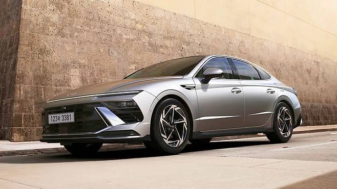 현대차 쏘나타 디 엣지