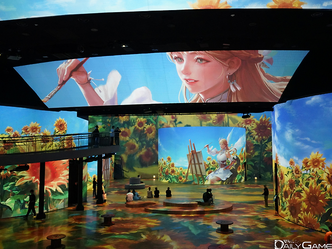 '로스트아크'를 주제로 한 미디어아트 전시회가 막을 올렸다.