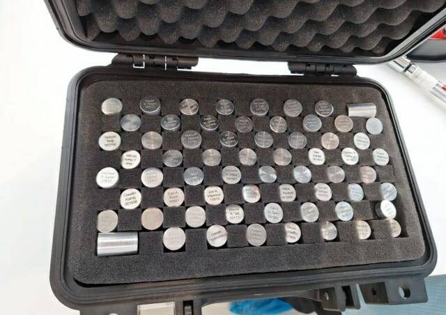 기념 캡슐을 실은 셀레스티스 탑재 케이스(출처=셀레스티스)