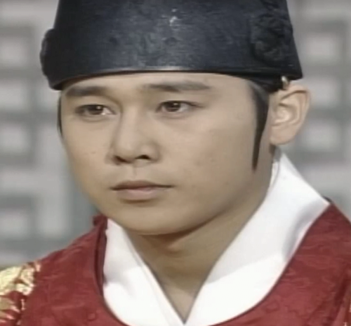 왕의 여자.png 폐위당하는 왕족 전문 배우 ㅋㅋㅋㅋㅋ