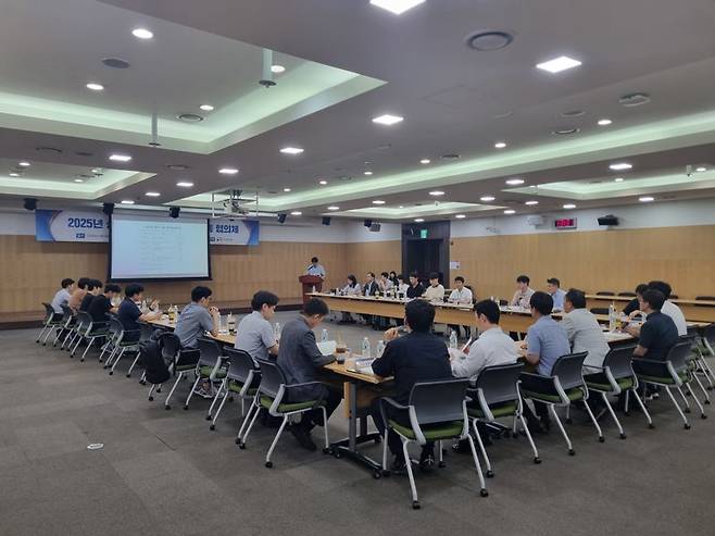 2025 시설안전 열린 소통 협의체 회의 모습. 국토안전관리원 제공