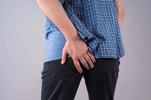 빨대를 쓰지 않고 한숨을 쉬지 않는 습관이 방귀 횟수를 줄인다는 말은 사실이 아니다./사진=게티이미지뱅크