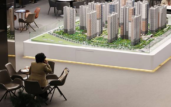 경기도 평택시 한 아파트 견본주택 모습.2025.2.19 [사진=연합뉴스]