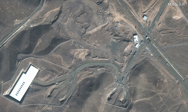 20일(현지시간) 촬영된 이란의 포르도 농축 시설. Maxar Technologies·AP연합뉴스