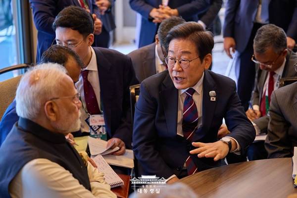 ▲18일 이재명 대통령이 나렌드라 모디 인도 총리와 첫 정상회담을 가졌다. ⓒ대통령실