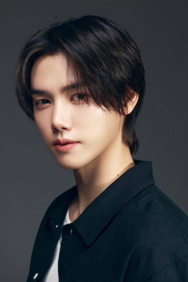 그룹 크래비티 멤버 민희 / 스타쉽엔터테인먼트