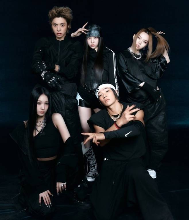 신인 혼성 그룹 올데이 프로젝트 [더블랙레이블]