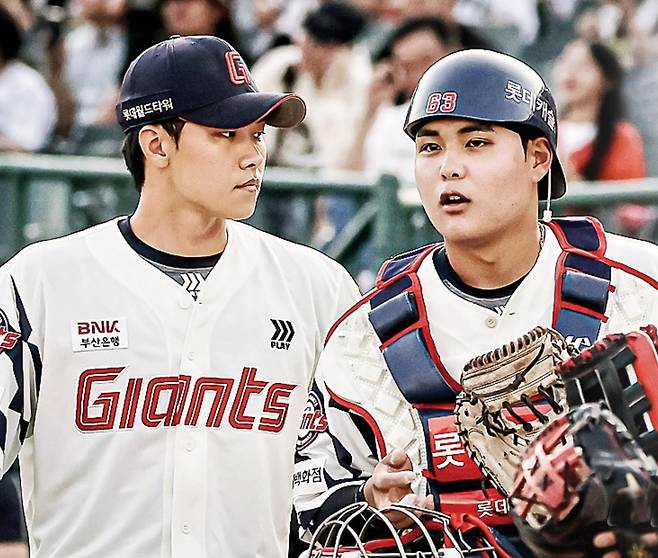 롯데 홍민기(왼쪽)와 박재엽 I 롯데 자이언츠 제공