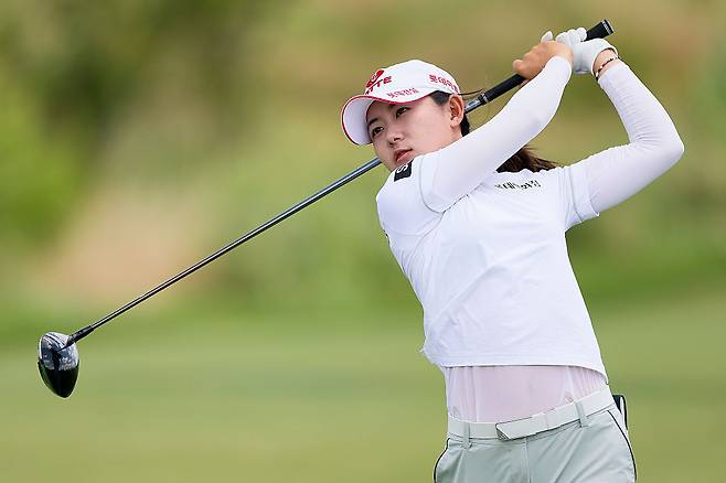 황유민이 지난 22일 미국 텍사스주 프리스코의 필즈 랜치 이스트 앳 PGA 프리스코에서 열린 LPGA 투어 KPMG 위민스 PGA 챔피언십 3라운드 2번홀에서 힘차게 드라어버샷을 날리고 있다. ｜게티이미지
