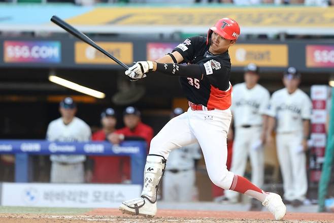 ▲ 탁월한 장타력으로 팀의 좌타 거포 계보를 이을 적임자로 평가되는 김석환 ⓒKIA타이거즈