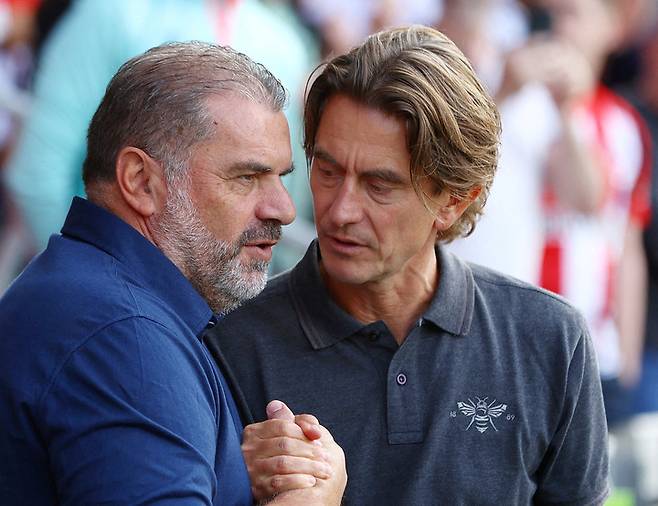 포스테코글루 감독(좌)-토마스 프랭크 감독