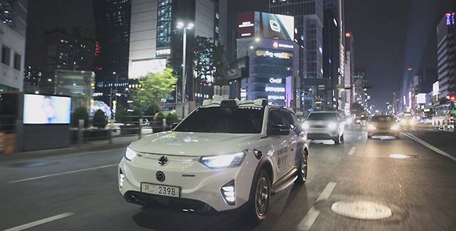 서울시가 운행 중인 야간 자율주행택시./서울시 제공