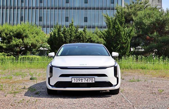 신형 K8 3.5 리터 LPi 전면부 / 출처=IT동아