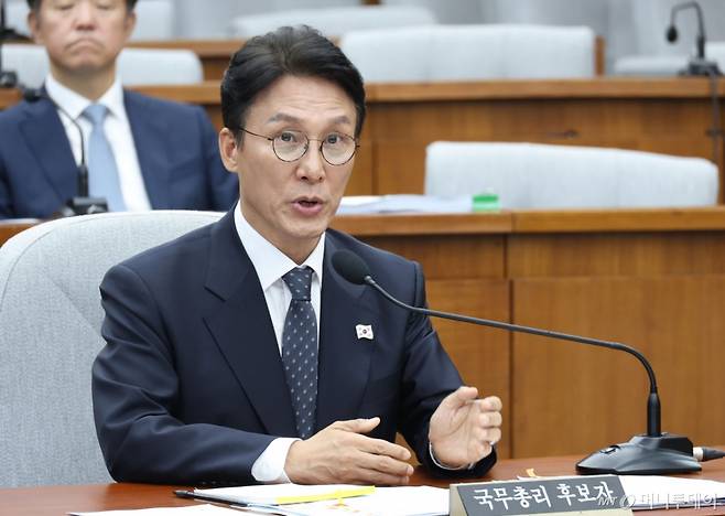 김민석 국무총리 후보자가 24일 서울 여의도 국회에서 열린 인사청문회에 출석해 의원 질의에 답하고 있다. 2025.6.24/사진=뉴스1