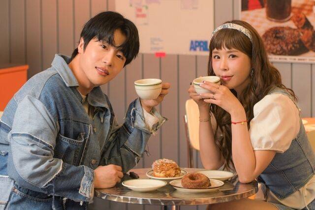 신지 신곡 '샬라카둘라' 티저 이미지/제이지스타