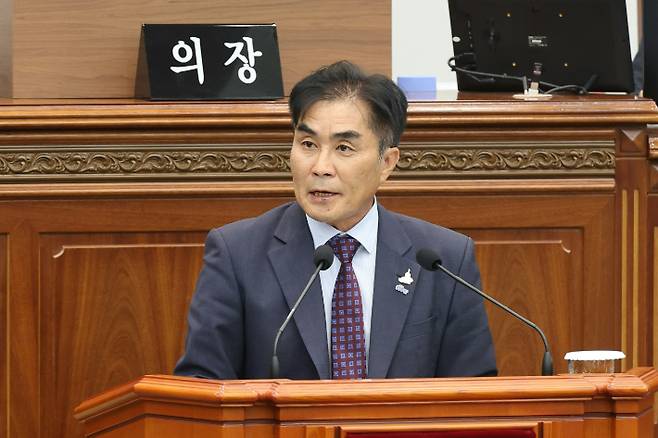 서명일 창원시의원. 창원시의회 제공