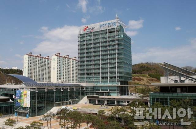 ▲포항시청 전경ⓒ프레시안DB