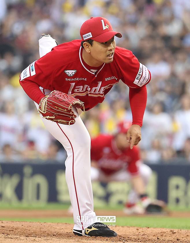 ▲ 김택형은 아직 자신의 최고 구속을 찾지 못했음에도 평균자책점 0으로 활약하고 있다 ⓒ곽혜미 기자