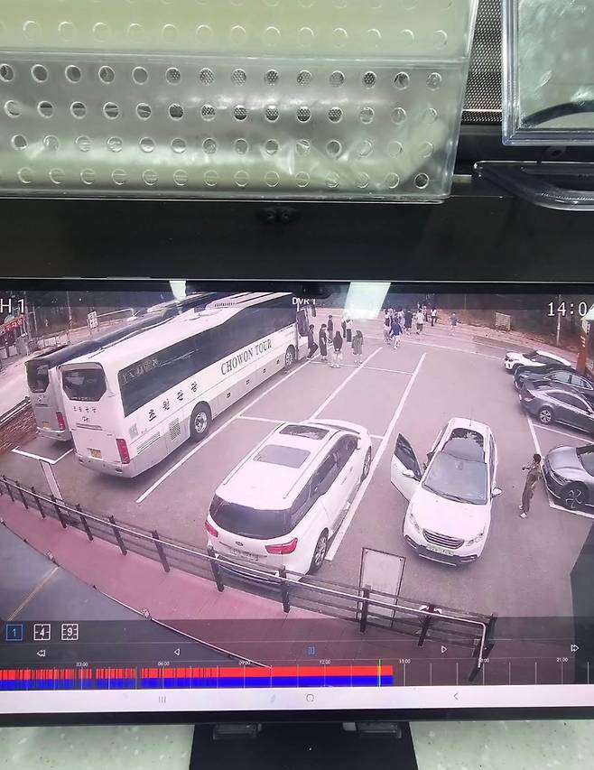 1000016264.jpg 단체손님 온다더니 화장실만 쓰고 가셨습니다.jpg (안양대학교)