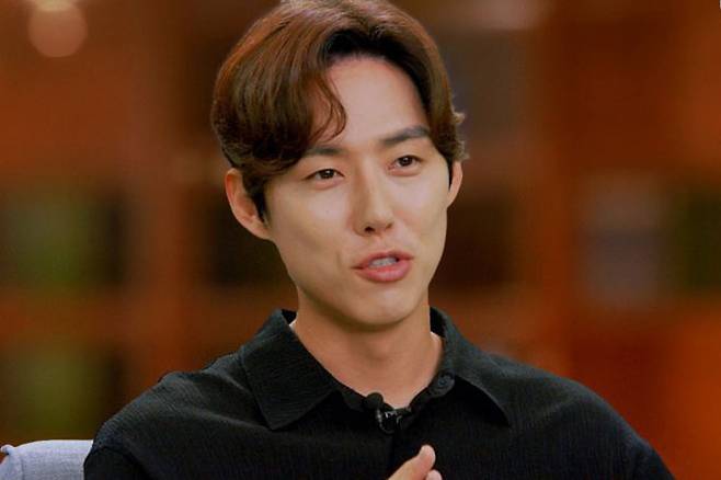 배우 공백기 동안 일용직으로 일했다는 근황을 전했던 배우 백성현이 건설 현장 경험을 털어놓는다./사진=채널A '건썰의 시대'