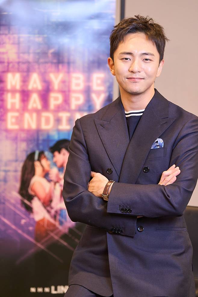 뮤지컬 ‘어쩌면 해피엔딩’으로 한국인 최초로 토니상을 받은 박천휴 작가 [NHN링크 제공]