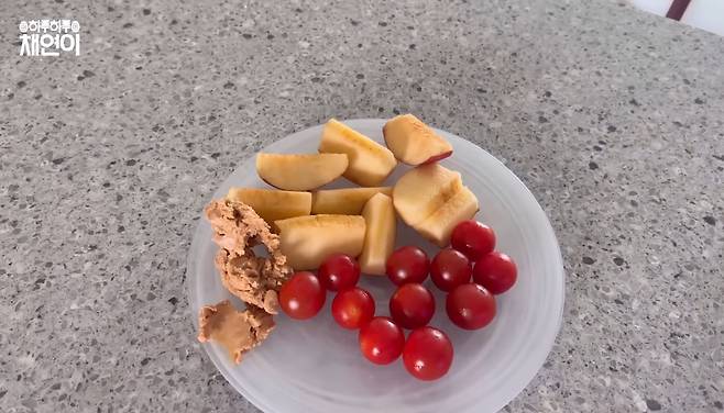 유튜브 ‘캐릭캐릭 채연이 LEECHAEYEON’ 캡처.