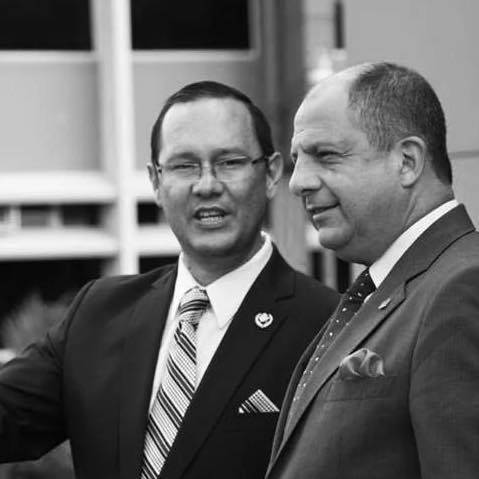 셀소 감보아 전 코스타리카 안보장관(왼쪽) [코스타리카 경찰 수사 설명자료 캡처. 재판매 및 DB 금지]