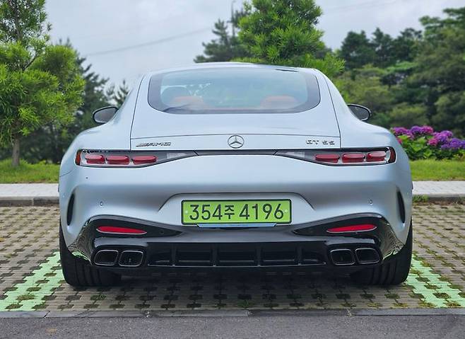 메르세데스-AMG GT 55 4MATIC+ 후면. ⓒ데일리안 정진주 기자