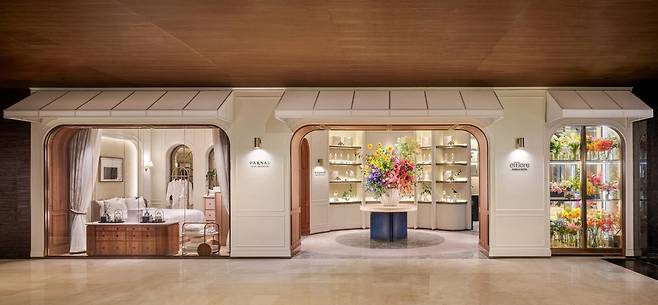 파르나스호텔 1층에 위치한 ‘아틀리에 에플로어’와 ‘파르나스호텔 컬렉션 부티크’. 파르나스호텔 제공