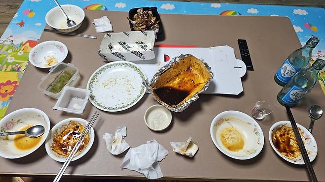 20250625_193733.jpg 저녁 숯불바베큐 치킨에 한잔