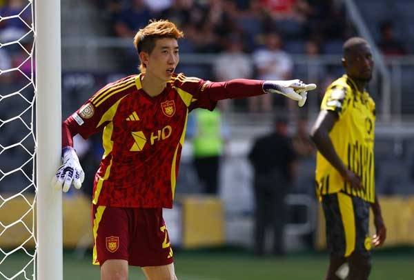 조현우는 이날 놀라운 선방쇼를 보여줬다. 사진= REUTERS= 연합뉴스 제공