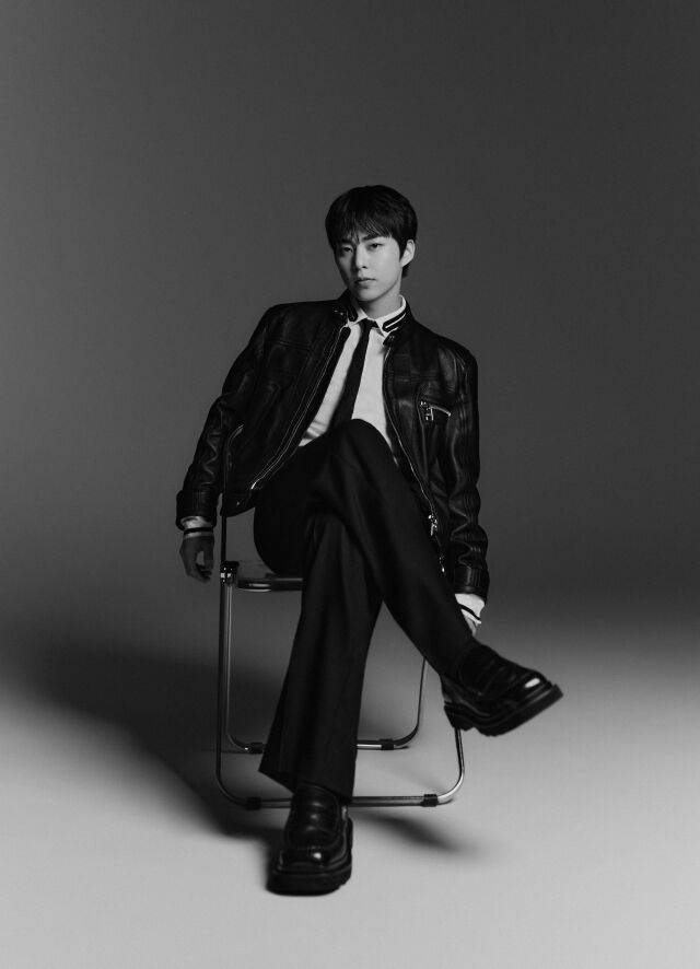 그룹 엑소 시우민/INB100