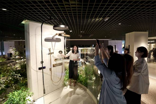 콜러 시그니쳐 쇼룸 압구정 오픈 기념 인플루언서 프리뷰 행사