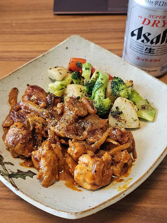 점심으로 탄두리치킨 만들어 보았습니다.jpg