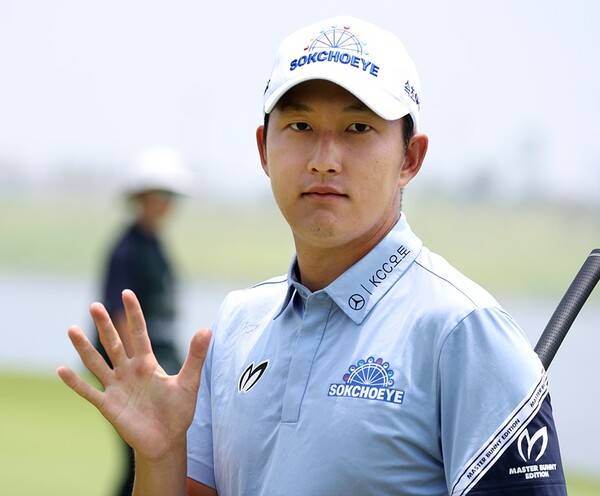 2025년 한국프로골프(KPGA) 투어 KPGA 군산CC오픈에 출전한 김백준 프로가 1라운드에서 경기하는 모습이다. 사진제공=KPGA