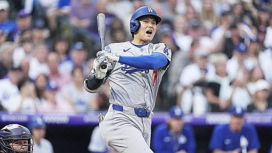 28호 홈런을 친 다저스 오타니. 샌프란시스코 이정후는 3루타를 기록했다. AP=연합뉴스
