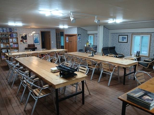 ▲ 채향원 블루베리 카페. 저렴한 금액으로 다양한 음료를 즐길 수 있는 카페이지만 기업단체 등의 세미나장으로도 활용하고 있다.