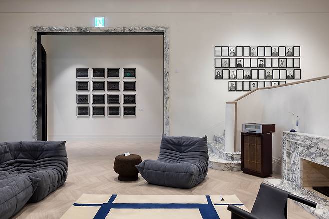 디뮤지엄에서 열리는 ‘취향가옥 2: 아트 인 라이프, 라이프 인 아트’ 전시 전경. [대림문화재단]