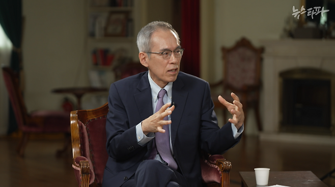 △&nbsp;<무엇을 할 것인가> 경제편, 화면 갈무리.  주진형 전 한화투자증권 대표.