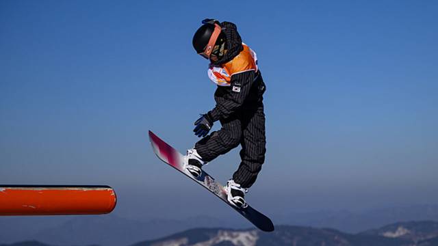 지난해 강원 동계유스올림픽에서 화려한 공중 연기를 선보이는 이채운. 사진 제공=올림픽인포메이션서비스