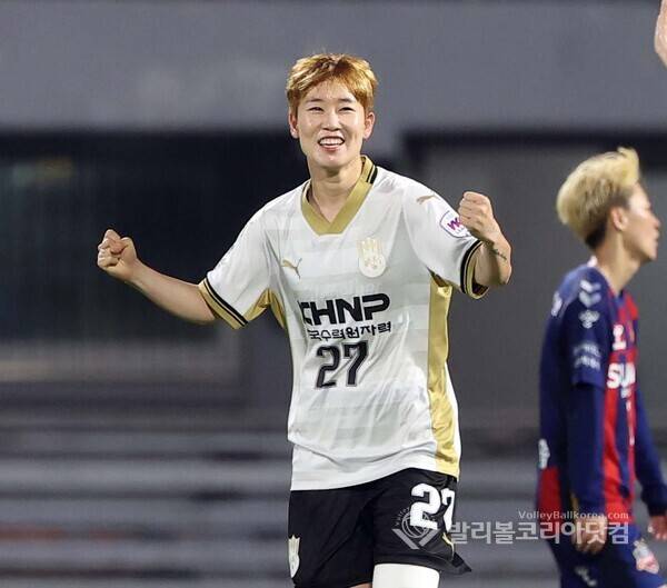 경주한수원 문미라 골 성공 환호.