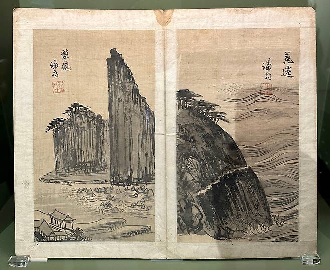 겸재 정선의 진경산수화 '반구'(왼쪽)[사진/임헌정 기자]
